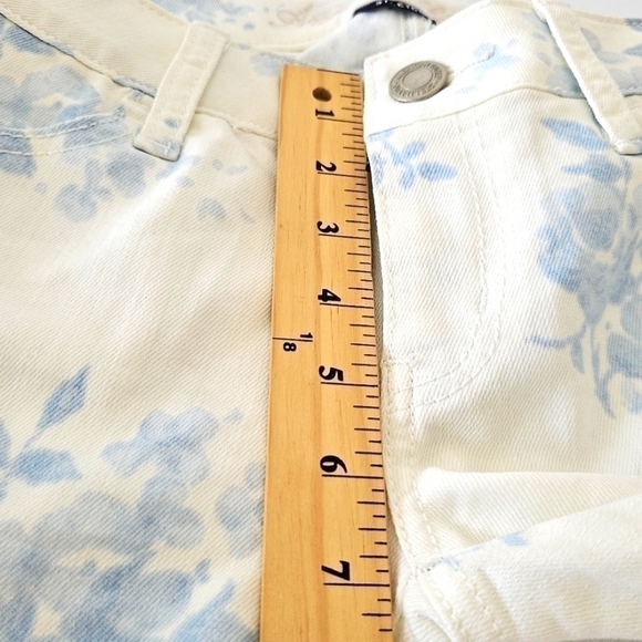 🆕American Eagle Jegging Floral Skinny  Stretch Jeans Size 2 NWT - Picture 10 of 13
